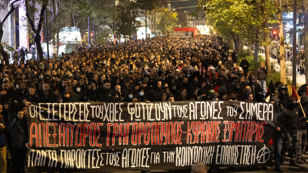 Od pokreta ka prostoru: anarhističke otvorene skupštine
